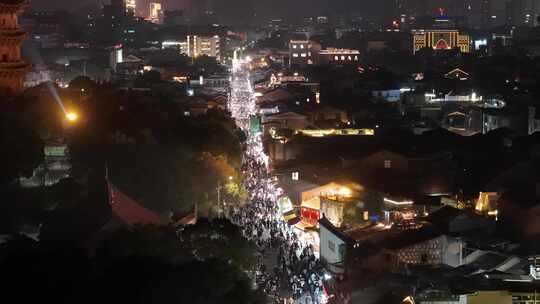 福建泉州古城开元寺西街夜景航拍