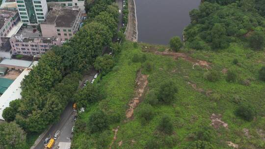 航拍深圳龙华区观澜河流及城区绿化