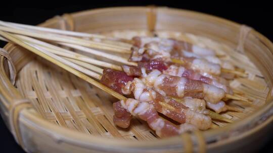 猪五花肉串小串肉串钵钵鸡炸串烤串美食