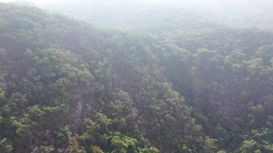 山峰山脉树林航拍清源山上升