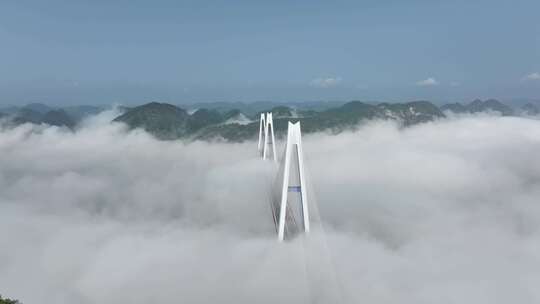 贵州平塘大桥平流雾航拍