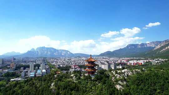 巍巍嵩山天地之中中岳嵩山金顶之光航拍