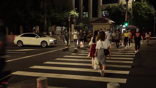 上班 夜班 996 打工人 企业 工作