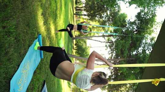 健康瑜伽和伸展运动有益于女性健康有益于3