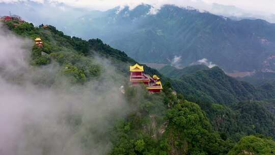 南五台山 钟南山 秦岭 云海 蓝天白云 穿云