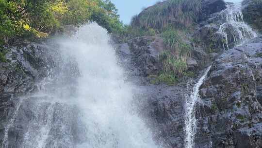 瀑布森林流水大自然小溪水山涧水源泉水山水