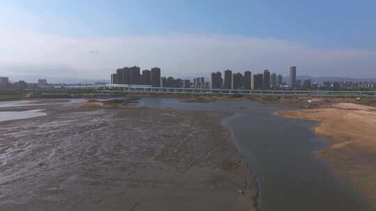 厦门同安区城市河流与高楼远景