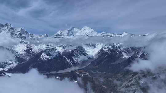 西藏日喀则珠峰东坡嘎玛沟喜马拉雅山脉航拍