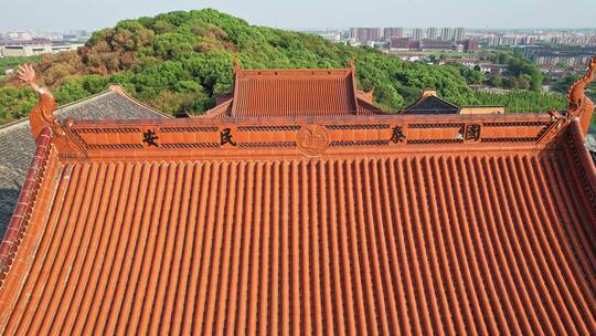 航拍高视角山顶寺庙建筑