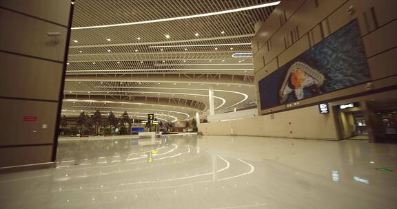 胶东机场内部空镜