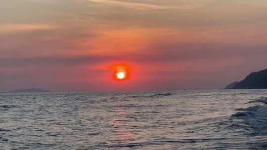 海边落日|唯美海边晚霞|粉色夕阳视频素材模板下载