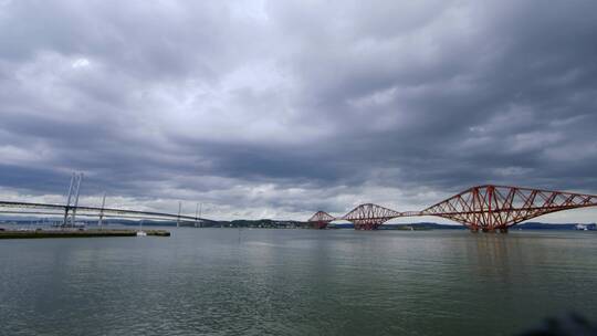 苏格兰东海岸三座大桥直通爱丁堡远景视频素材模板下载