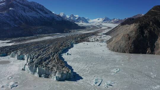 航拍西藏昌都雅隆冰川视频素材模板下载