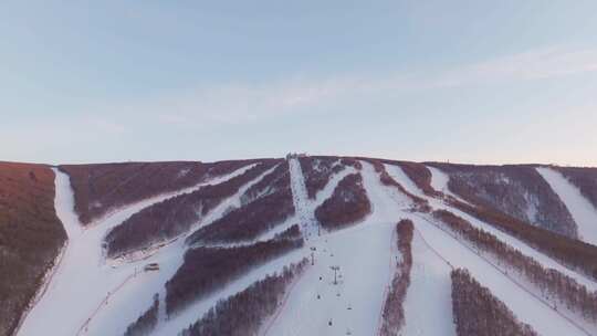 高山雪场雪道滑雪