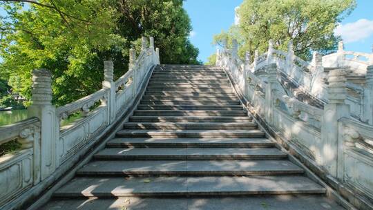 广西桂林山水两江四湖唯美意境风景古石拱桥