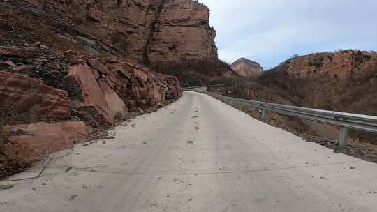 公路 车辆 行驶 移动 道路 自然风景