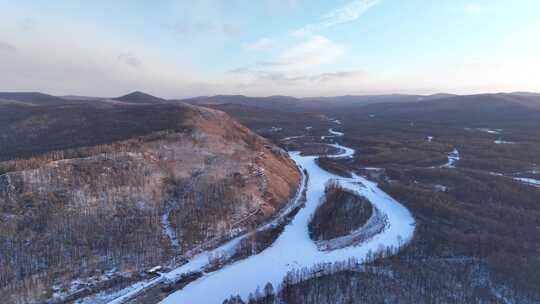 航拍黎明林海雪原冰封河流