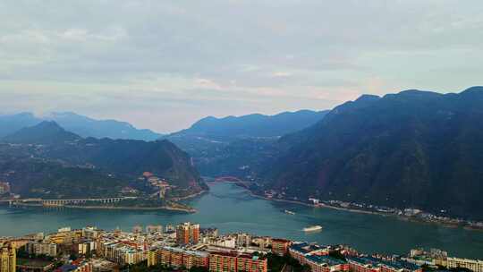 长江三峡巫峡风光