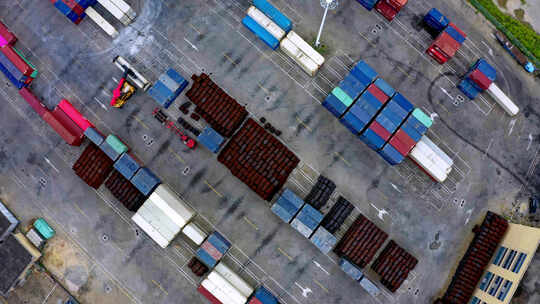 集装箱卸货航拍视频素材模板下载