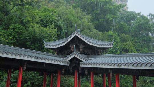 柳州文庙中式庭院古建筑雨景雨季大雨暴雨