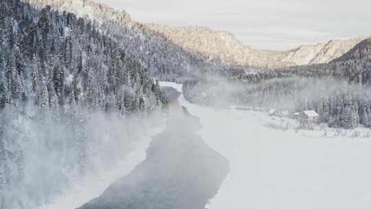 雾，河，雪，山