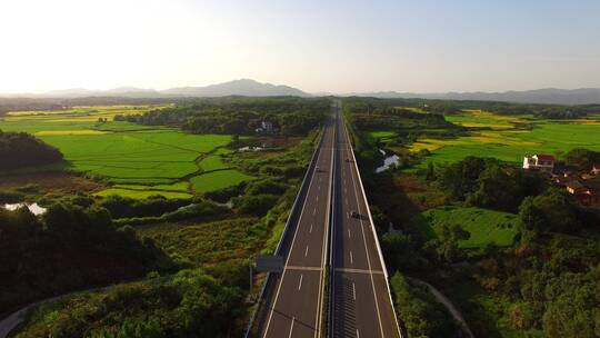 高速路大好河山 美丽公路