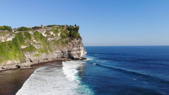印尼唯美海岸线情人崖