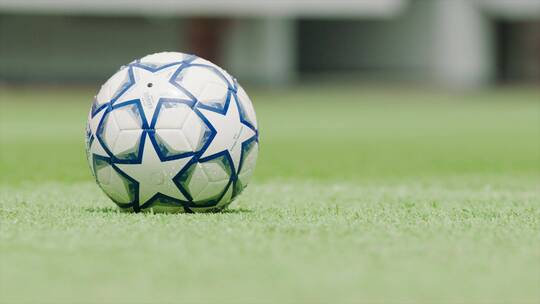 足球 踢球 足球场视频素材模板下载