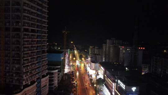 城市航拍湖南岳阳巴陵西路商业街夜景视频素材模板下载