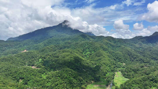 航拍海南五指山景区