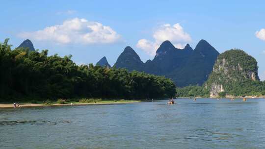 广西桂林山水漓江风景航拍