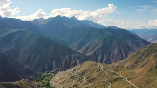 西藏旅游景点怒江七十二拐航拍