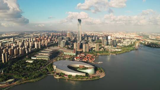 中国江苏苏州金鸡湖湖东城市风景