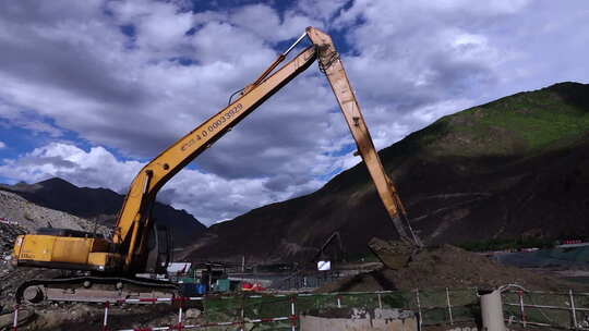 基础设施建设 铁路桥梁 道路施工 青藏铁路