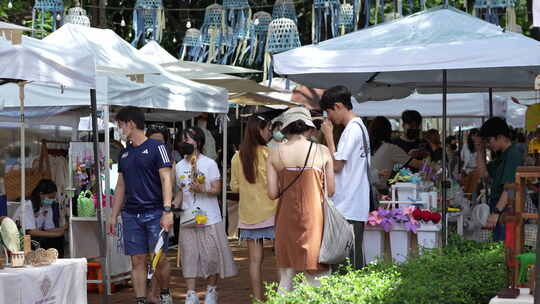 泰国清迈曼谷市集集市现场活动视频素材模板下载