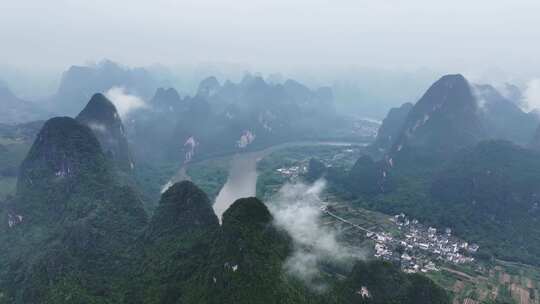 桂林山水 烟雨漓江