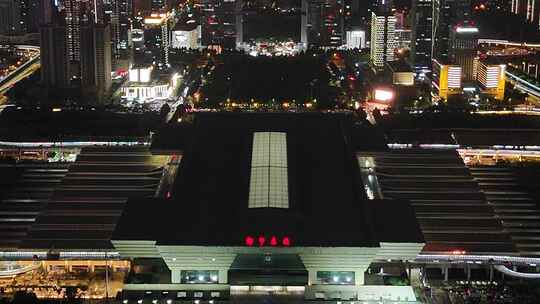 郑州东站轨道交通高楼大厦城市夜景变焦