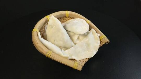 手工制作饺子