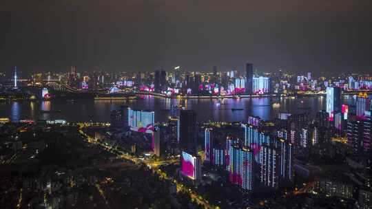 中国武汉两江四岸城市地标夜景风光