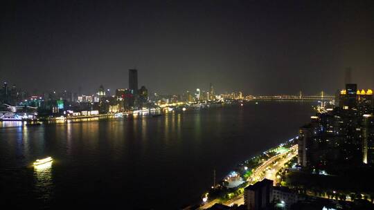 湖北武汉城市夜幕降临航拍