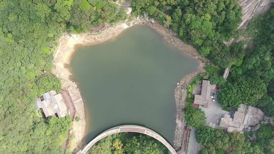 福建泉州清源山景区天湖风光