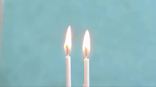 蜡烛在慢慢的燃烧视频素材模板下载