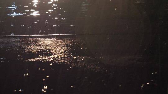 雨夜空镜