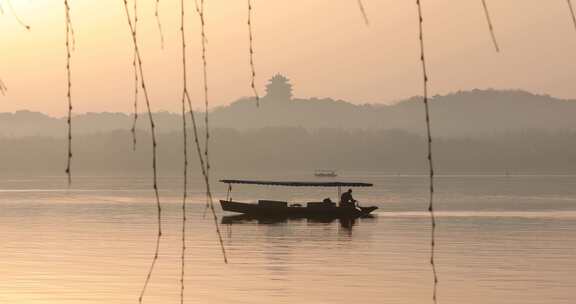 杭州西湖清晨雷峰塔山色空蒙唯美空镜合集
