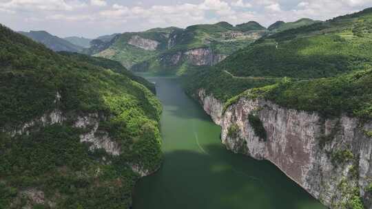 贵州毕节乌江渡水库峡谷自然风光航拍