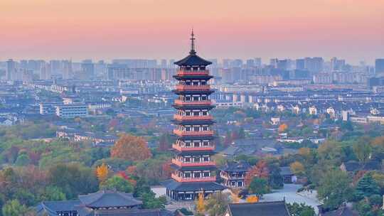 航拍扬州瘦西湖风景区大明寺日出清晨