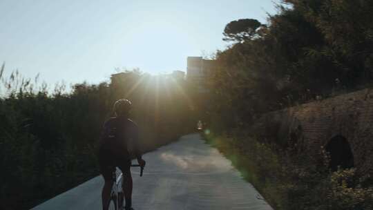 公路自行车，骑自行车，赛车自行车，骑自行