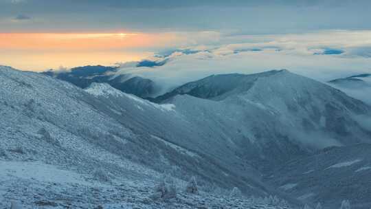 航拍秦岭太白山雪景日出云海延时