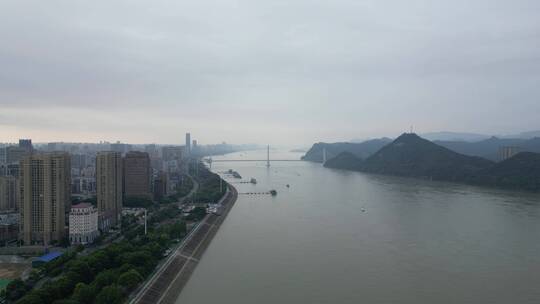 城市航拍湖北宜昌夷陵长江大桥视频素材模板下载