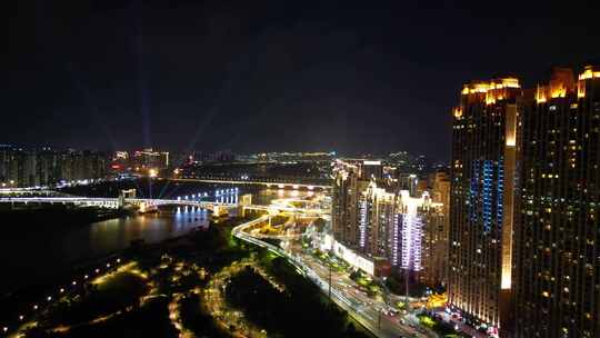 航拍福建泉州江滨北路交通夜景